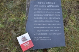Pierzchów-pomnik-7