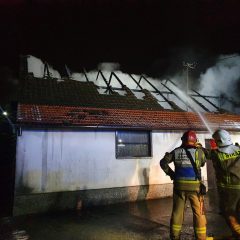 Pożar budynku gospodarczego w Książnicach