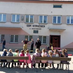 Z bliska o bezpieczeństwie – lekcja w OSP w Szczytnikach
