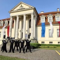 Uczniowie z Pierzchowa na Zlocie Dąbrowski 2025. Pełne atrakcji spotkanie z historią. Działo się!