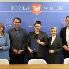 Gdów zyska nową elewację kościoła dzięki wsparciu powiatu