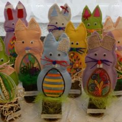 Wyjątkowy wielkanocny kiermasz w Zręczycach. Zebrano pokaźną kwotę na potrzeby dla szkoły