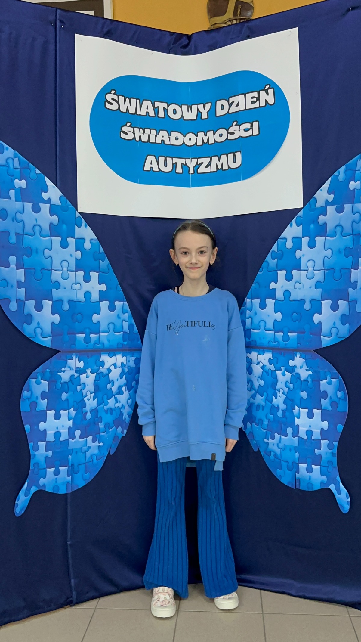 Światowy Dzień Świadomości Autyzmu w Niegowici. „Cała szkoła rozbłysła na niebiesko”