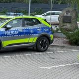Nowe radiowozy dla wielickiej policji. Jeden z nich wzmocni flotę jednostki w Gdowie