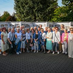 Fotografie, które opowiadają historię. „Zatrzymana Chwila II” na gdowskim Rynku