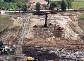 Wielki plac budowy w Gdowie i okolicy. Tak powstają stacje PKP i linia kolejowa do Krakowa